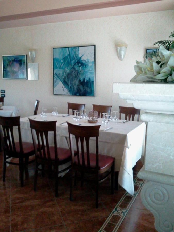 Albergo Al Portico Azzano Decimo エクステリア 写真