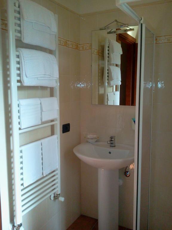 Albergo Al Portico Azzano Decimo 部屋 写真